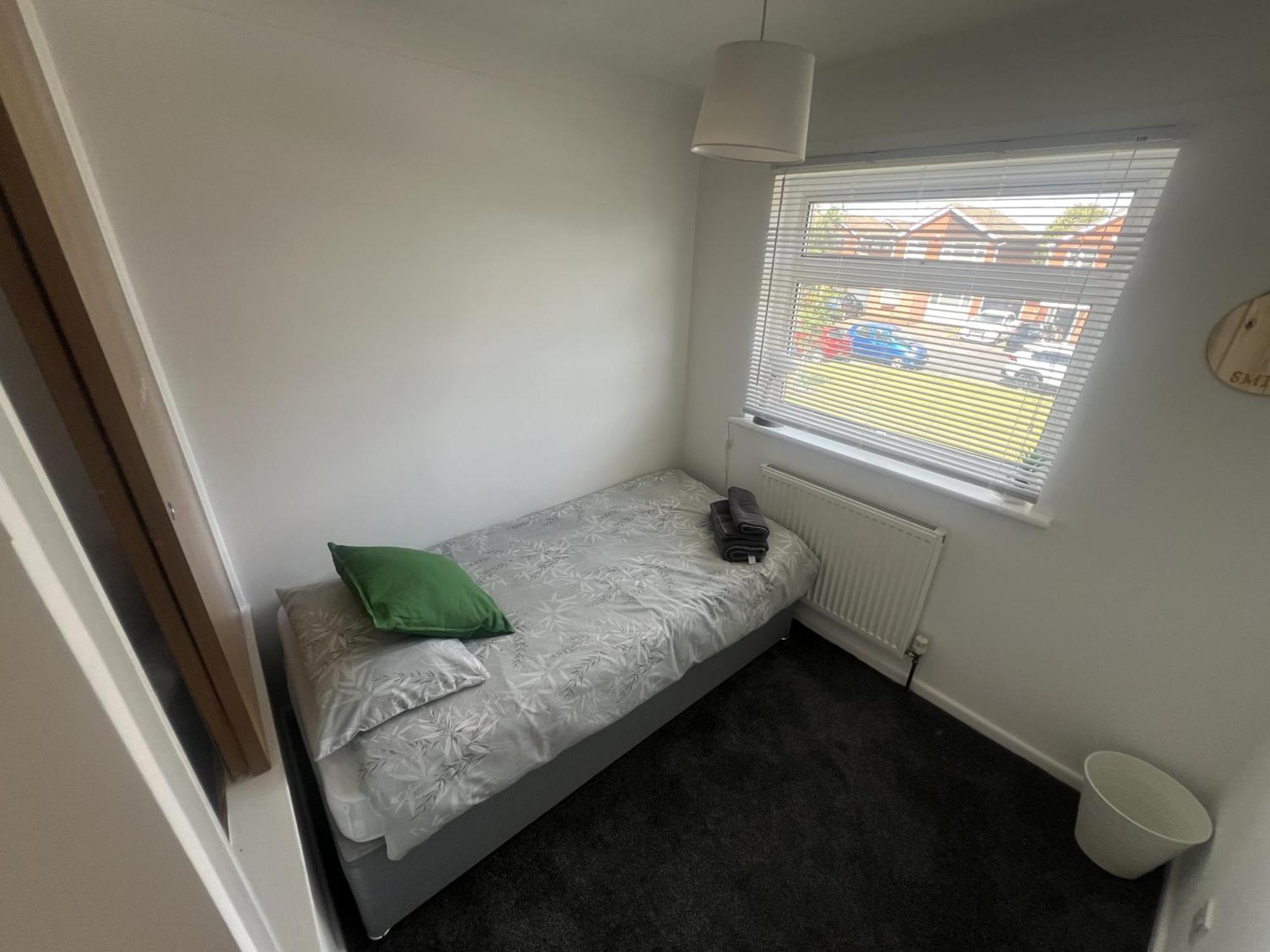 Charming 3-bed House In Holiday home